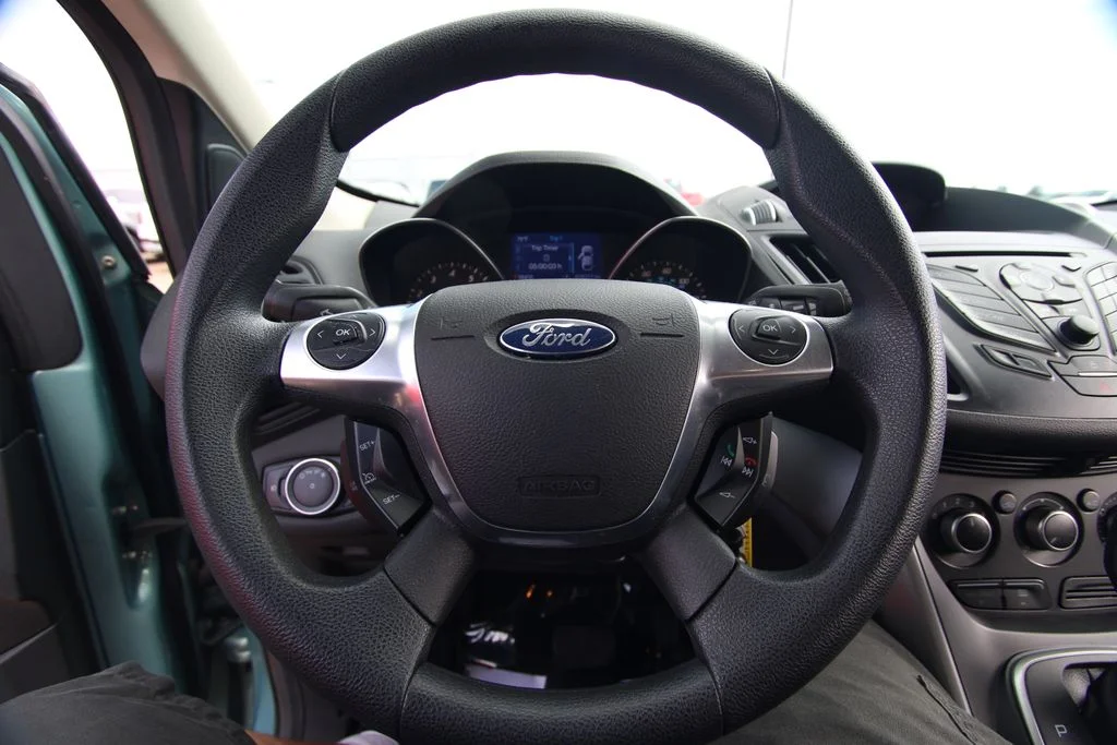 Used 2013 Frosted Glass Ford SE image 16
