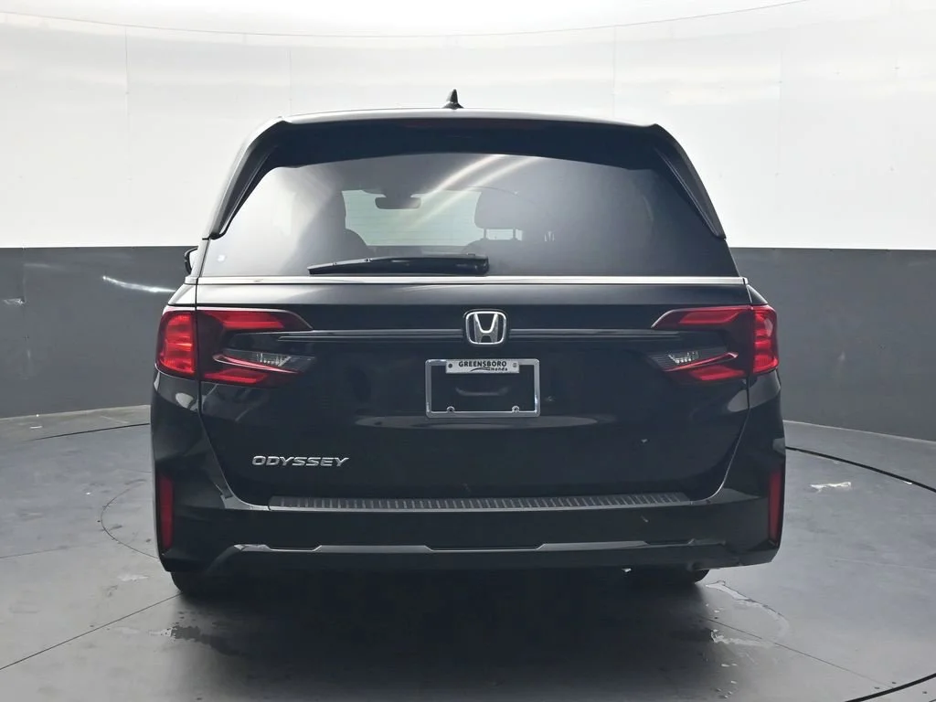 Used 2025  Honda EX-L image 5