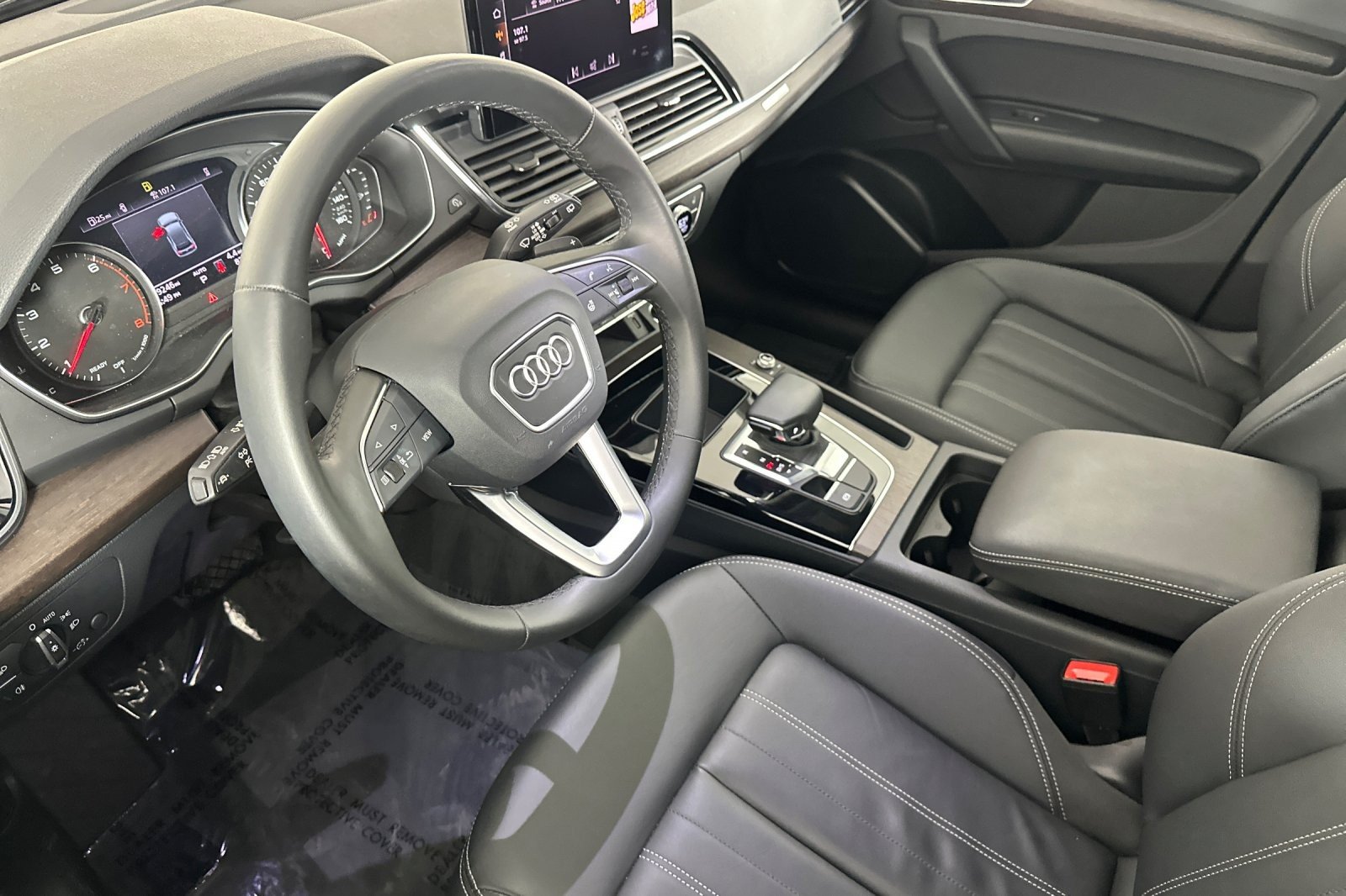 Used 2023 Daytona Gray Pearl Effect Audi S line Premium 45 TFSI quattro image 9