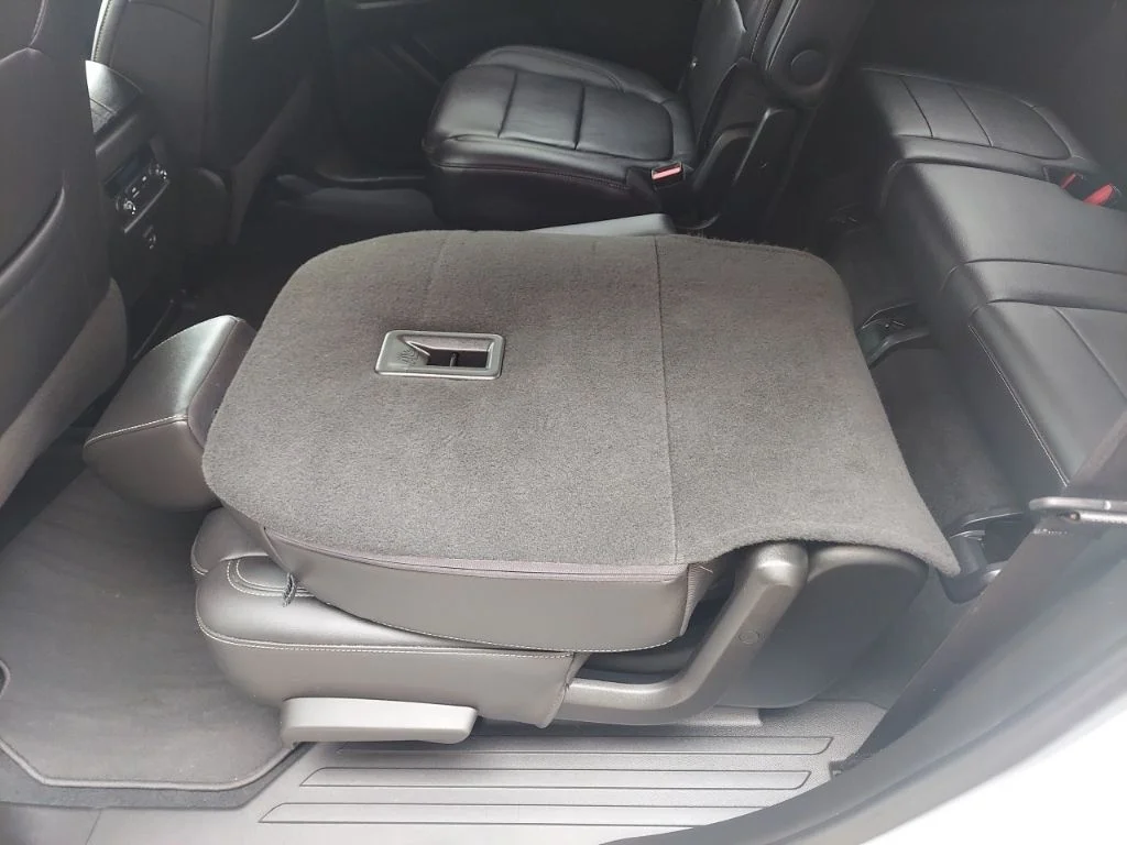 Used 2023 White Chevrolet LT Leather image 41
