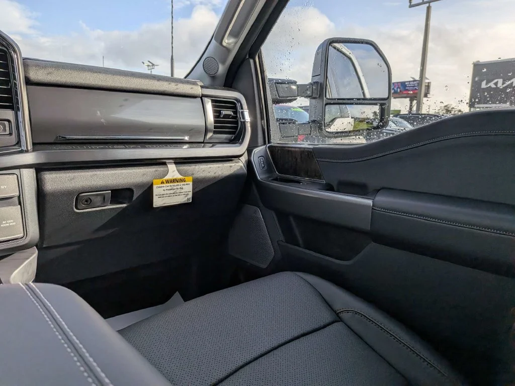 New 2026 Oxford White Ford F-250® Lariat® image 17
