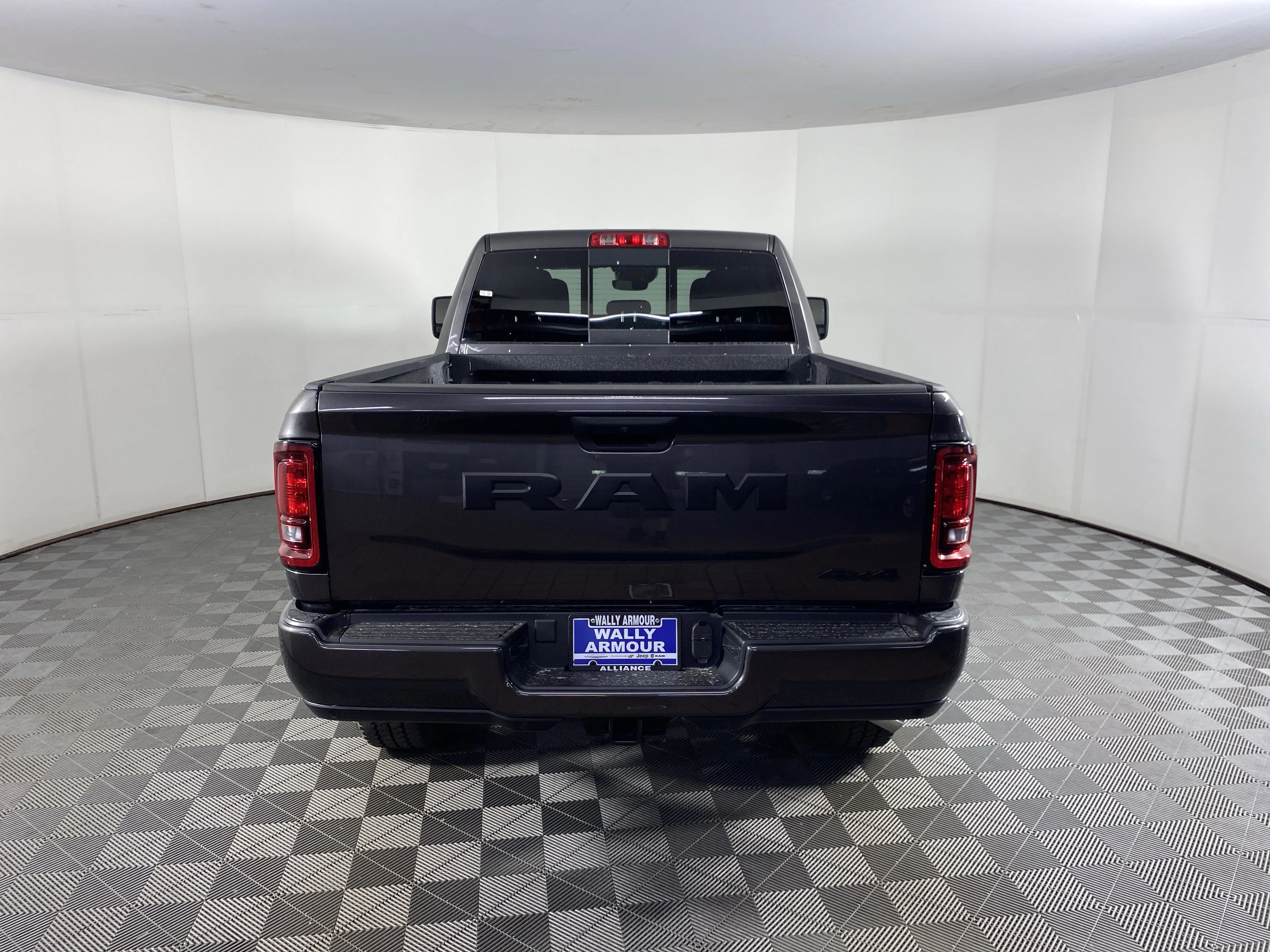 New 2026 Granite Crystal Metallic Clear-Coat Exterior Paint RAM Tradesman image 7
