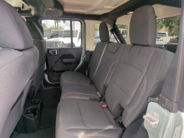 Certified Used 2024  Jeep Sport S image 15