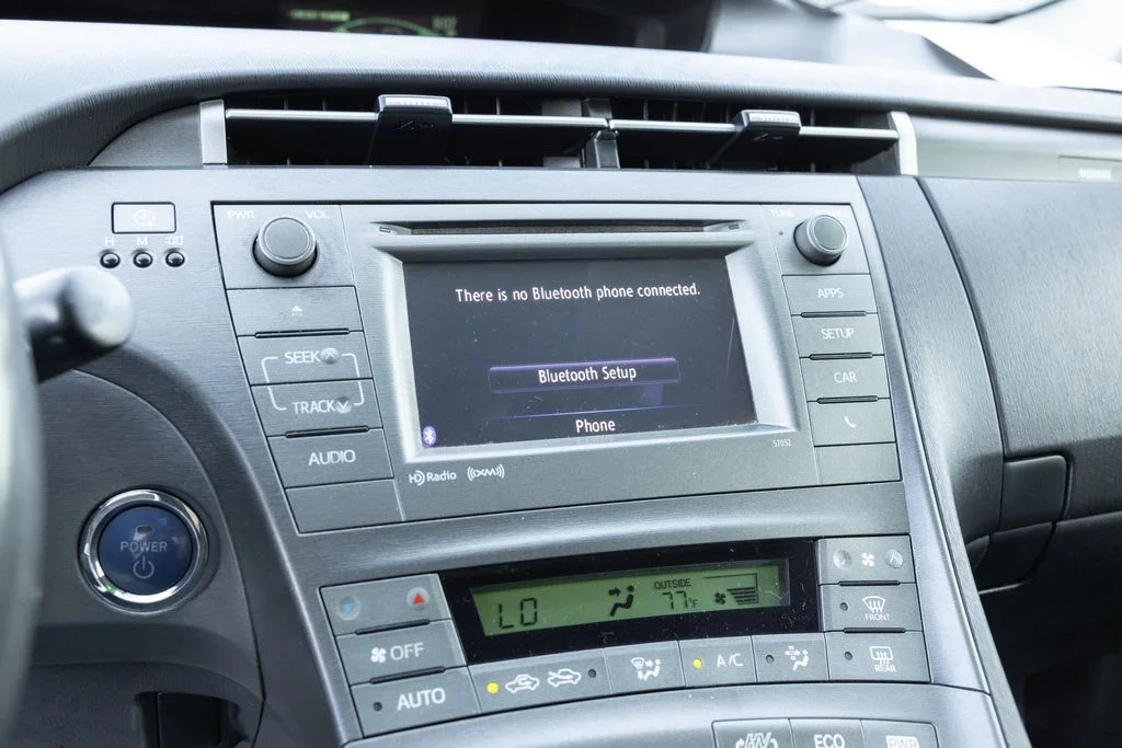 Used 2012 Winter Gray Metallic Toyota Base image 16