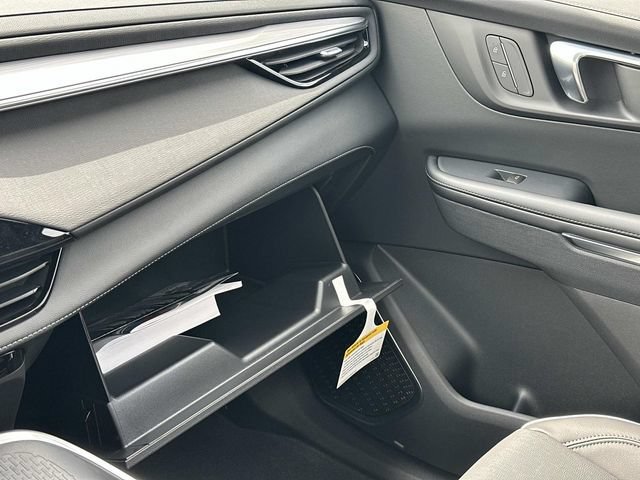 2026 Buick Enclave Preferred - Photo 31