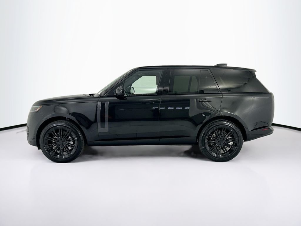 New 2026 Santorini Black Land Rover SE image 8