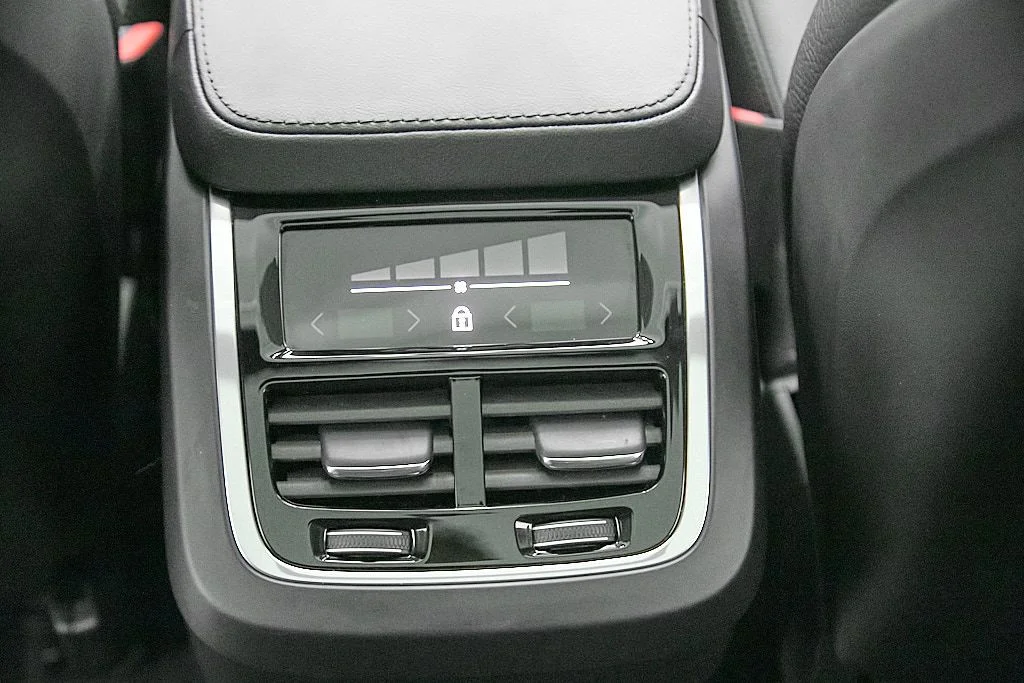 Certified Used 2023 Crystal White Volvo Core image 25