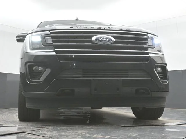 Used 2020 Black Ford Limited image 27
