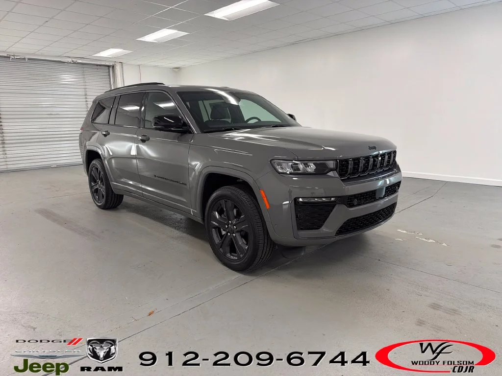 New 2027 Gray Jeep Limited image 1