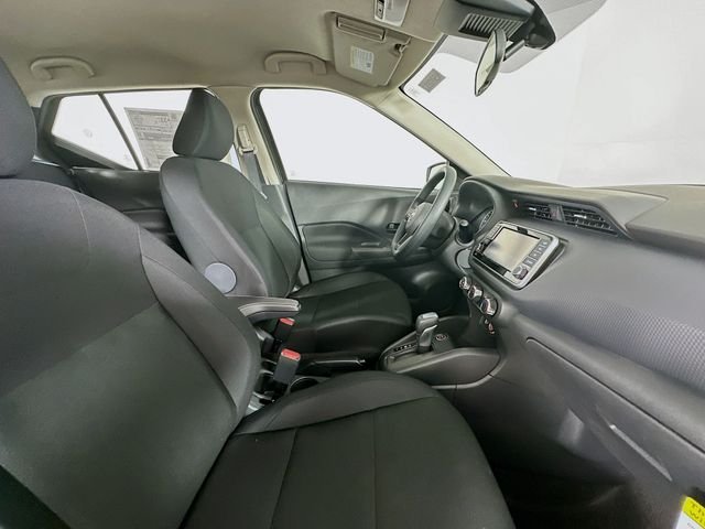 2025 Nissan KICKS PLAY Base - Photo 27