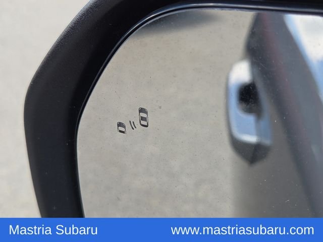 Used 2025 Gray Metallic Ford Outer Banks image 19