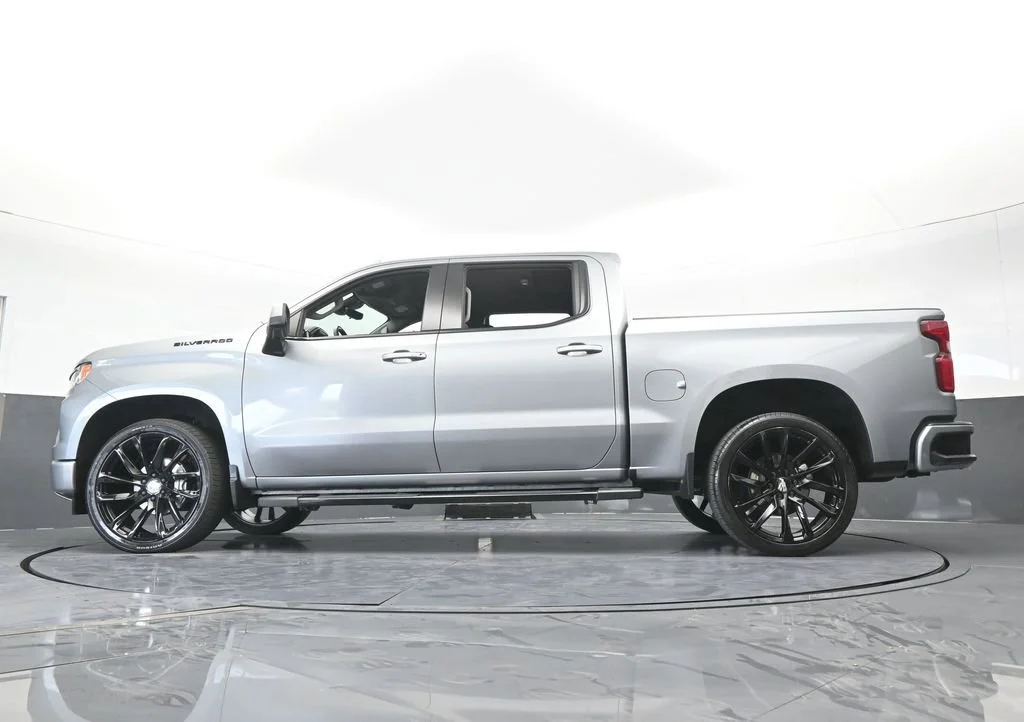 2025 Chevrolet Silverado 1500 LTZ - Photo 74