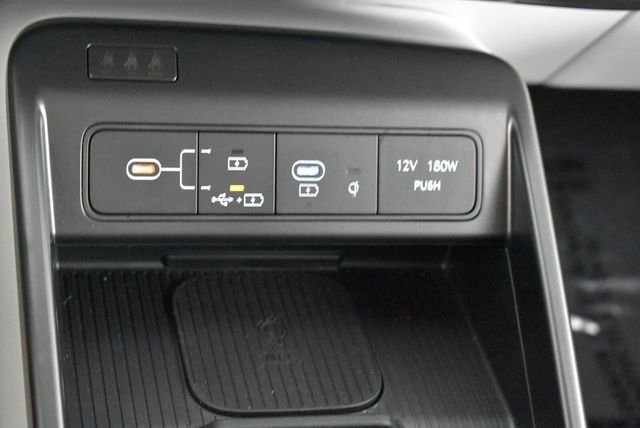 2025 Hyundai Kona SEL Convenience - Photo 42
