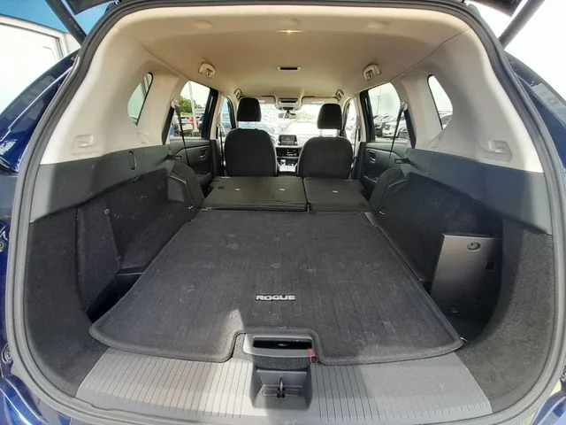 Used 2026 Blue Nissan SV image 46