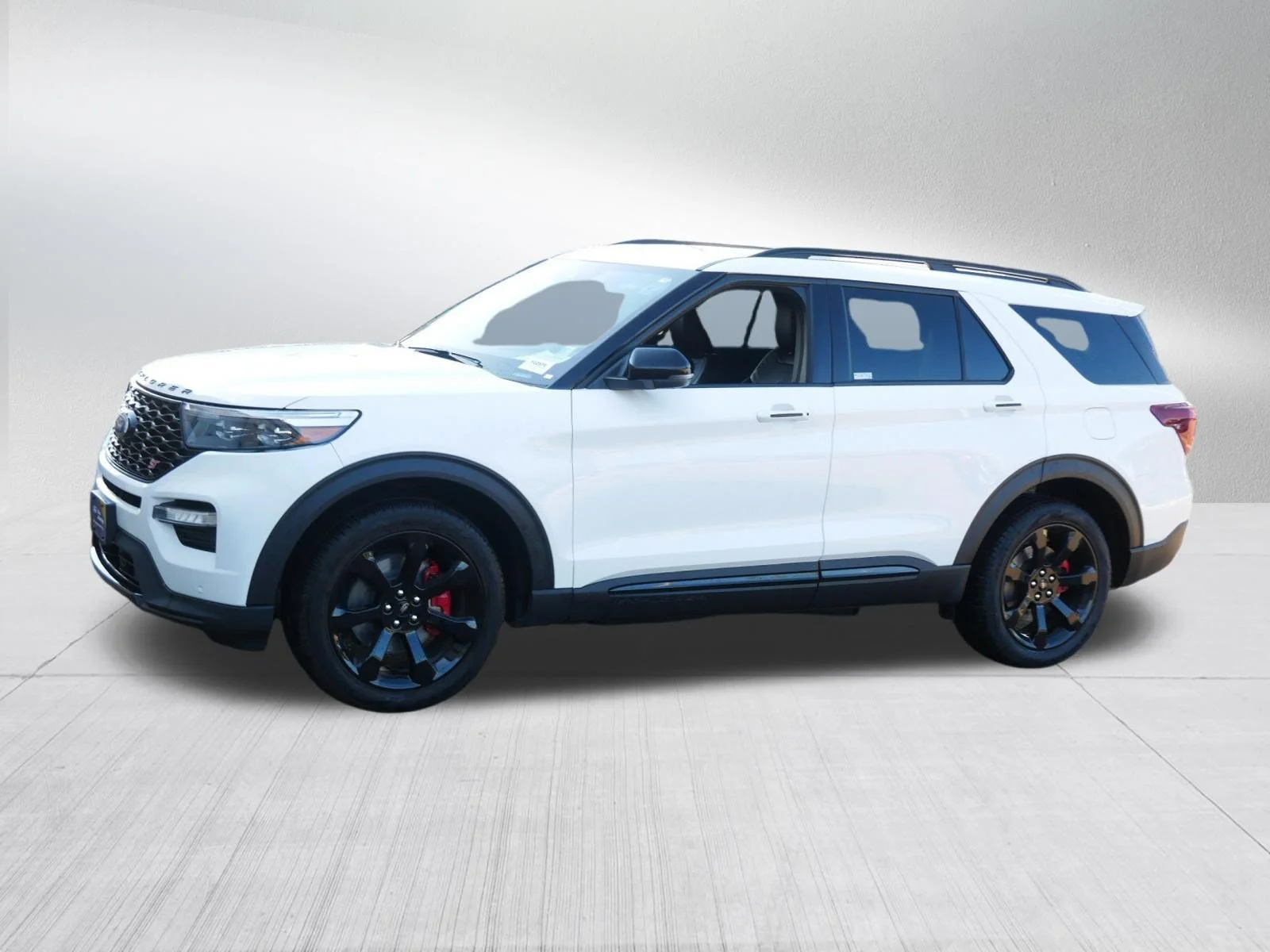 Used 2023 Star White Metallic Tri-Coat Ford ST image 3