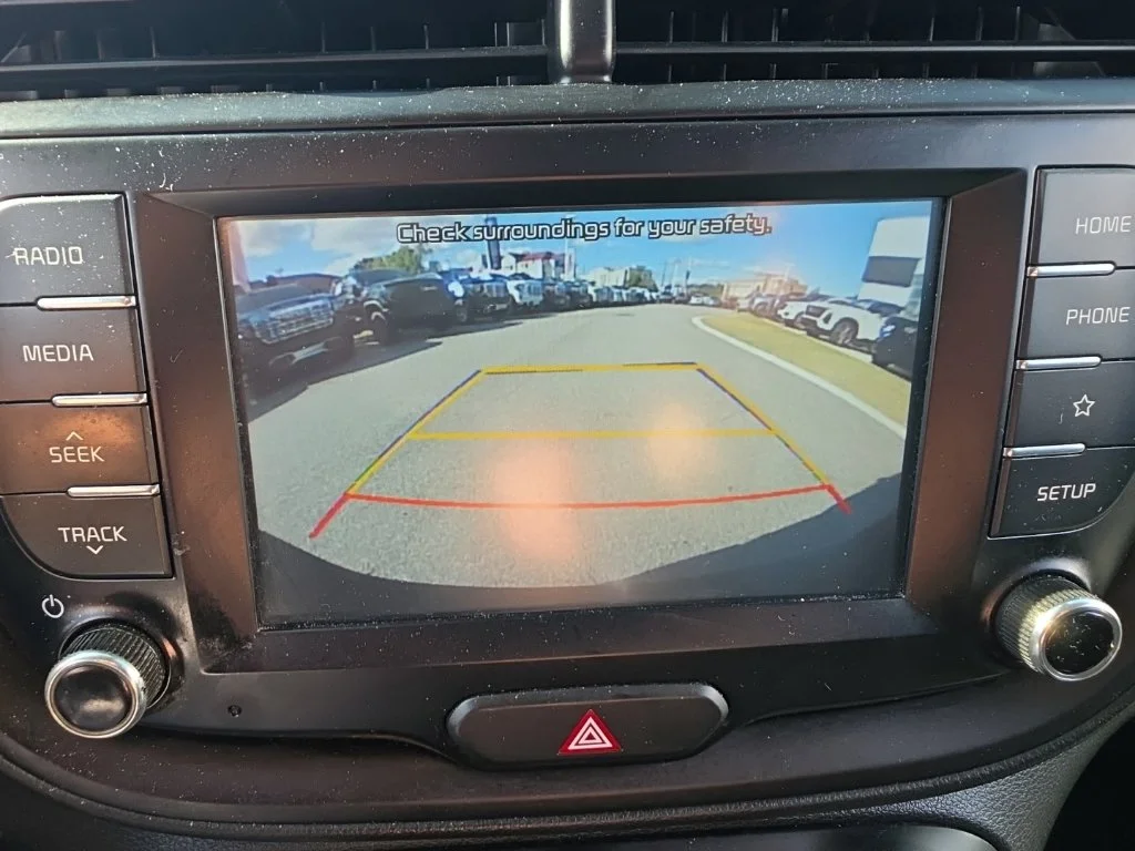 Used 2021 Green Kia X-Line image 20