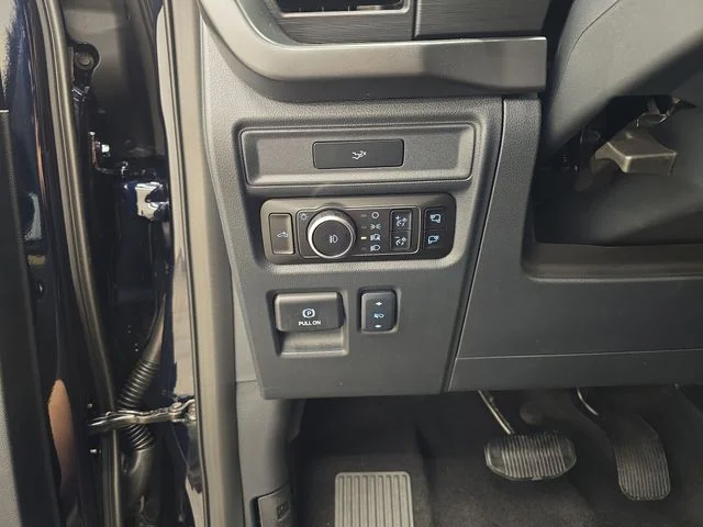 New 2026 Antimatter Blue Metallic Ford Tremor® image 38