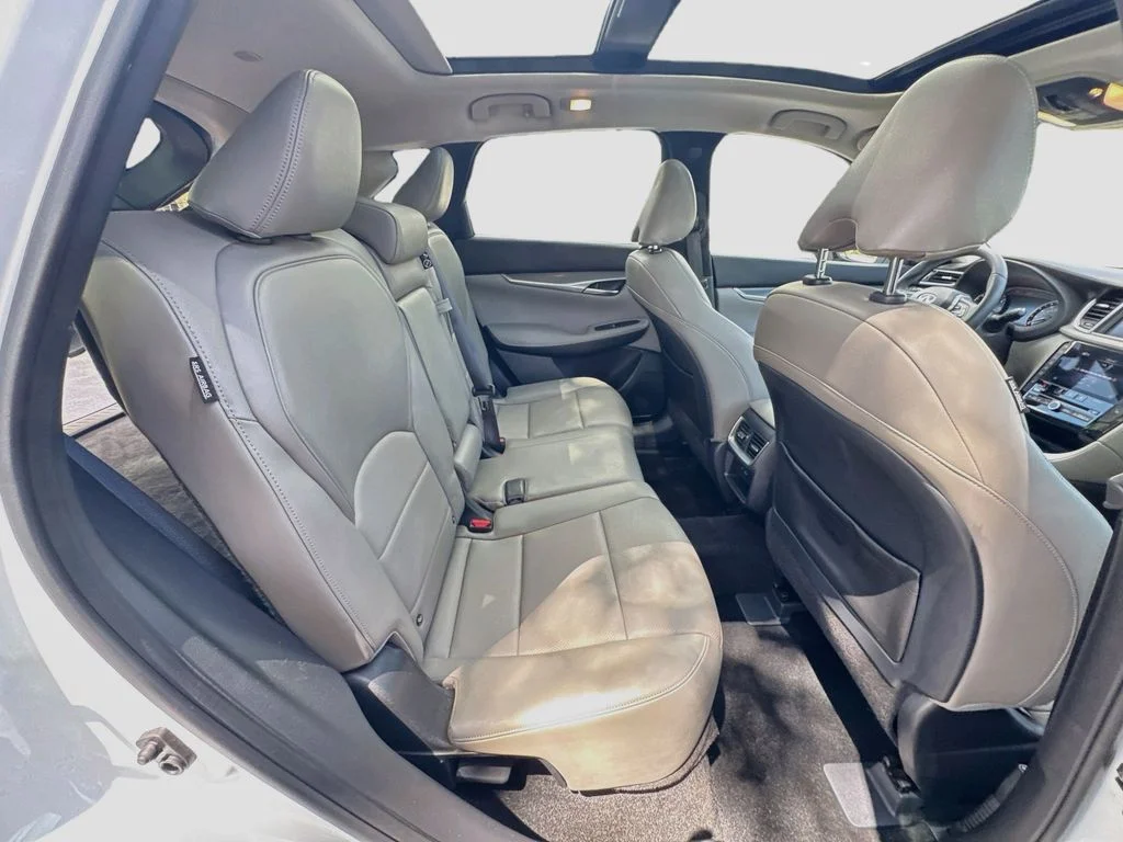 Certified Used 2023 White INFINITI LUXE image 29