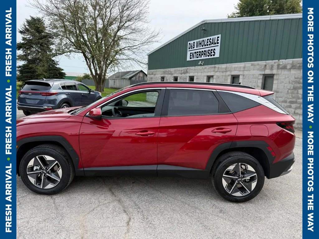 Used 2026 Red Hyundai SEL Plus image 2
