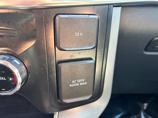 Used 2024 Brown Ford Lariat image 27