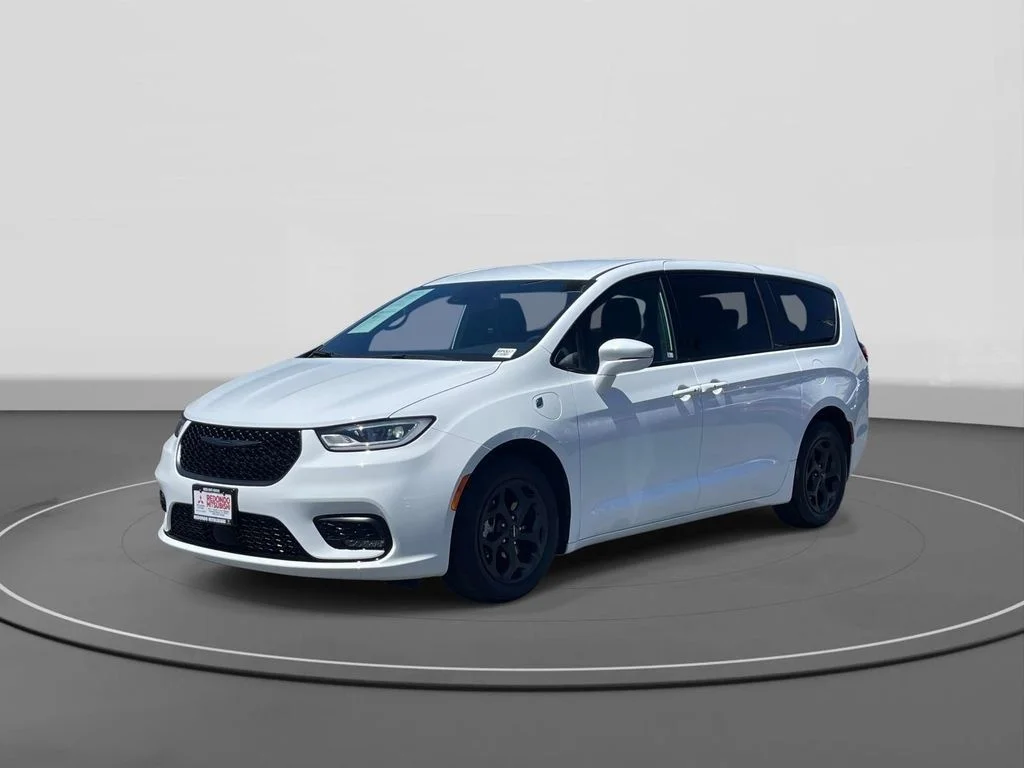 2022 Chrysler Pacifica Hybrid Touring L