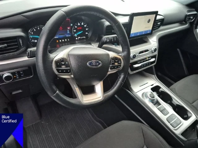 Used 2023 Silver Ford XLT image 16
