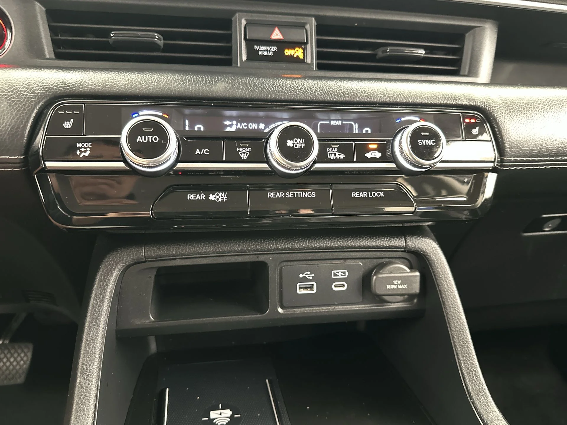 Used 2023 Black Honda EX-L image 25
