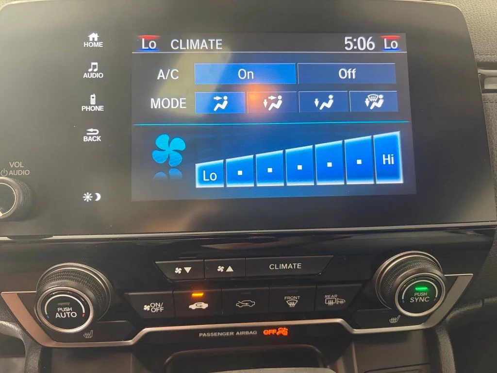 Used 2019  Honda EX image 7