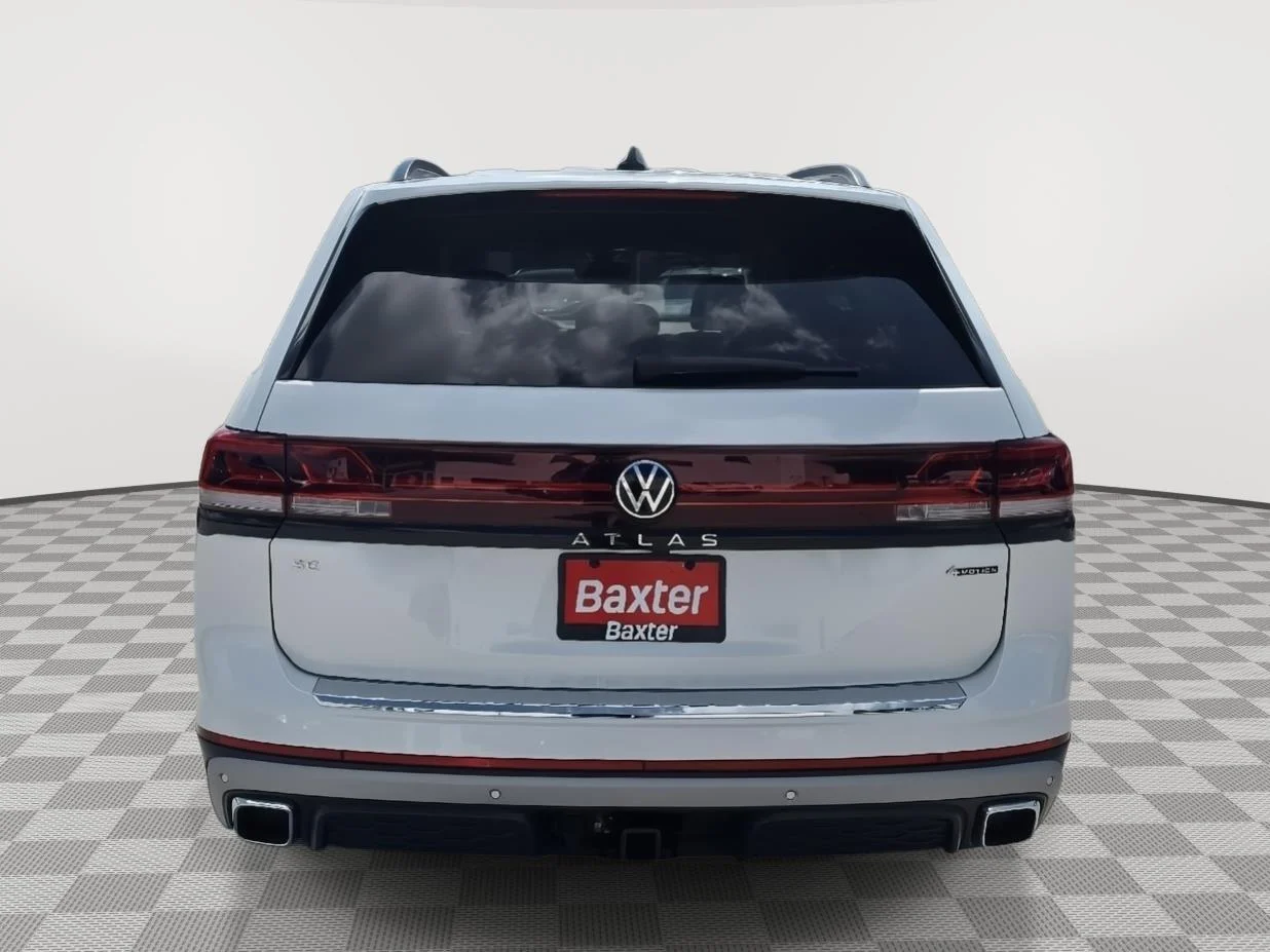 New 2026 Opal White Pearl Volkswagen 2.0T Peak Edition image 6