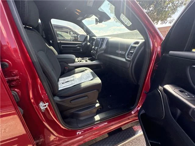 New 2026 Molten Red Pearl-Coat  Paint Ram BIGHORN/LONESTAR CREW 4X4 image 15