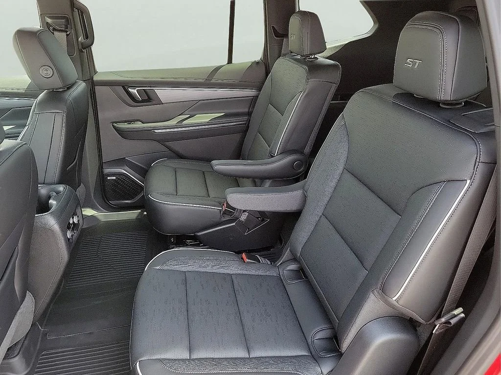 2026 Buick Enclave Sport Touring - Photo 13