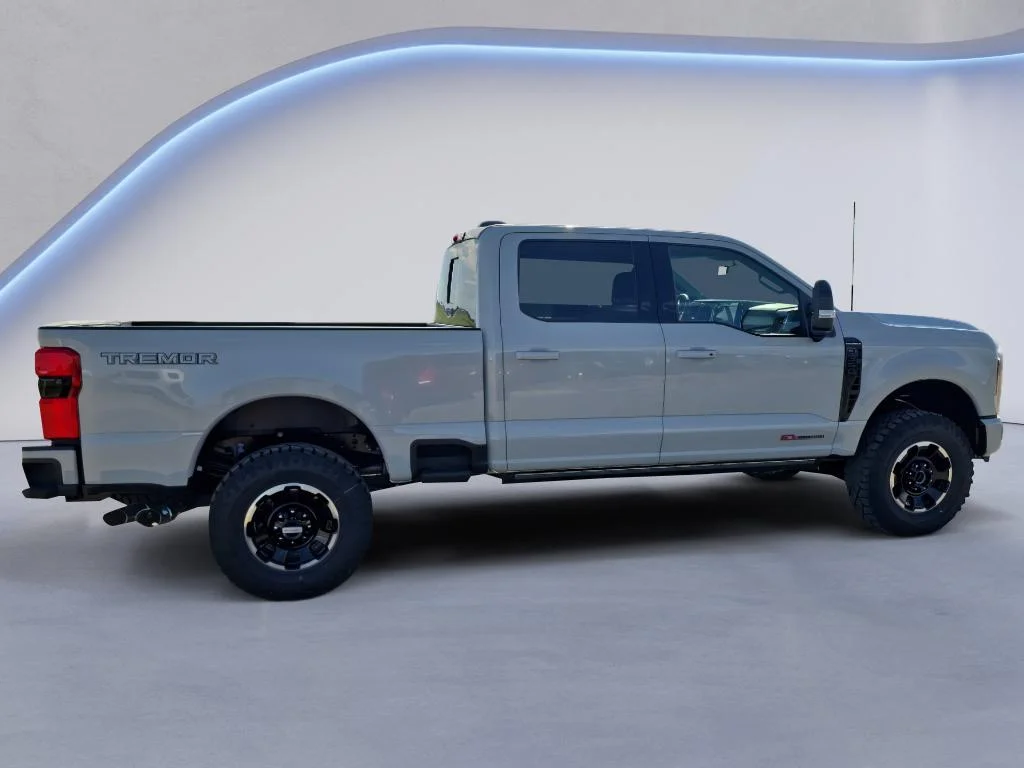 New 2026 Avalanche Ford F-350® Platinum® image 4