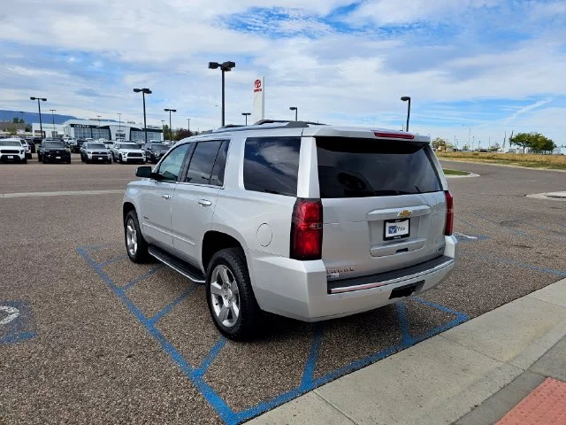 Used 2018 Silver Ice Metallic Chevrolet Premier image 9