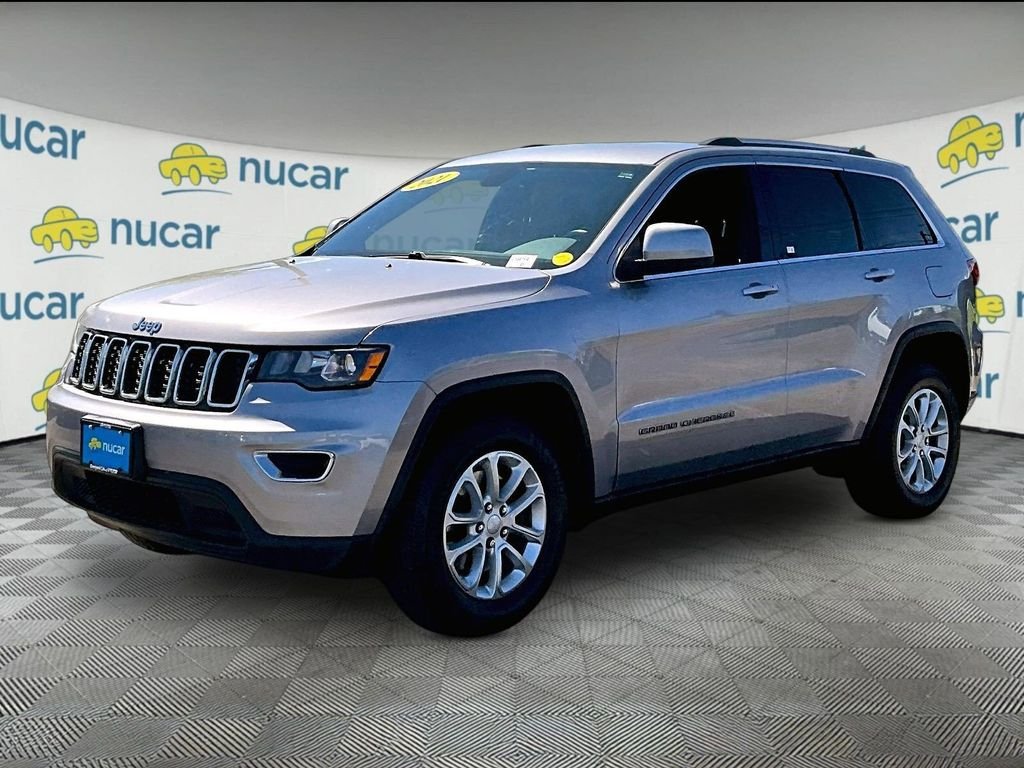 Used 2021 Silver Jeep Laredo E image 3