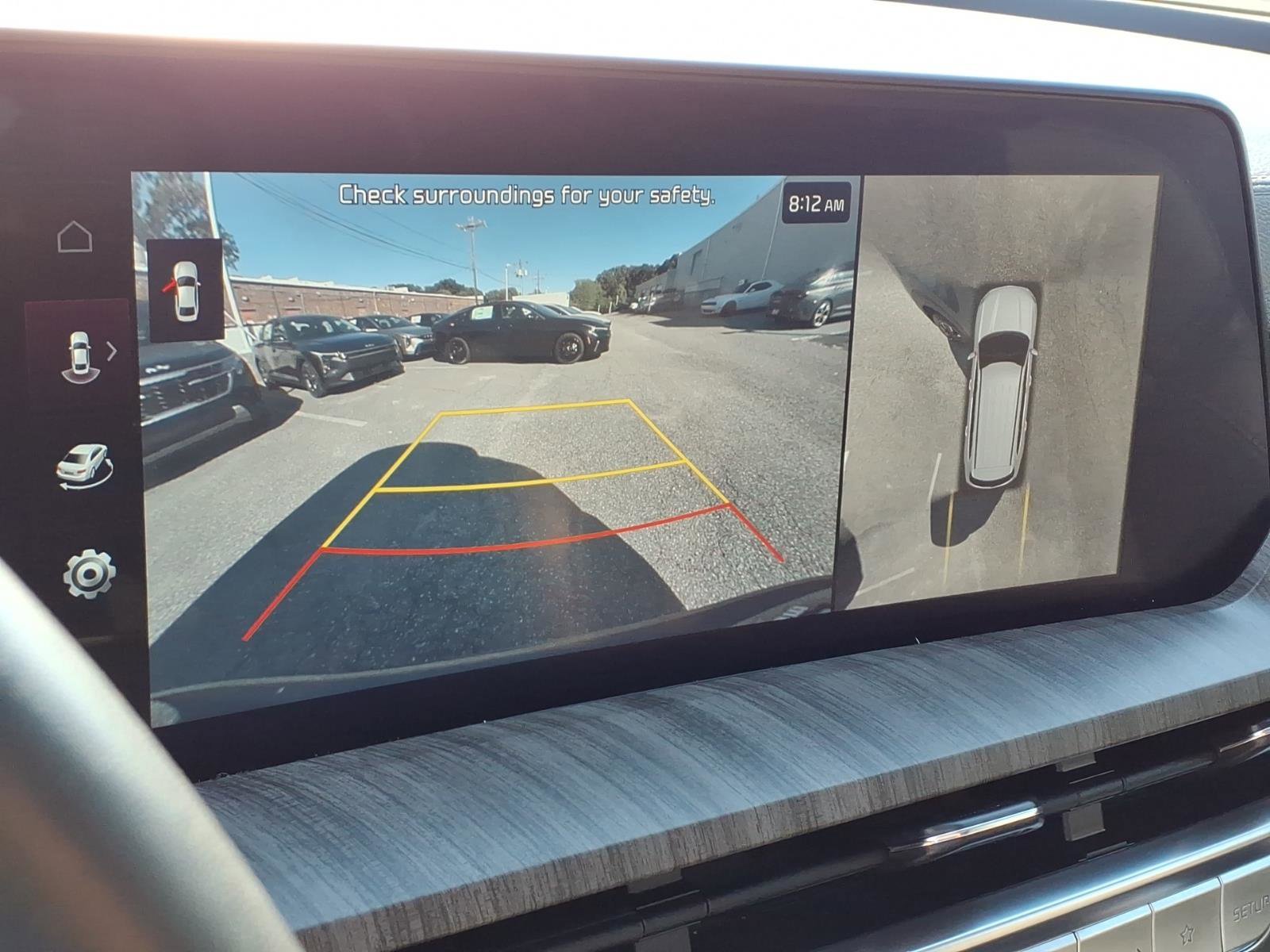 Certified Used 2024 Gravity Gray Kia SX image 5