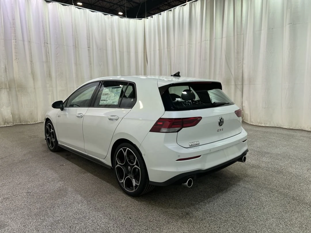 New 2026 Opal White Pearl Volkswagen Autobahn image 9