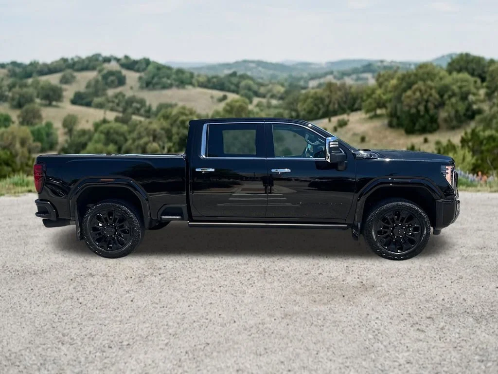 Used 2024 Onyx Black GMC Denali Ultimate image 11