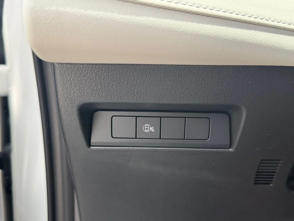 New 2026 White Mazda 2.5 S Select image 14