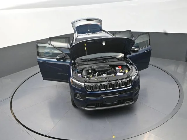 New 2026 Fathom Blue Pearl-Coat Exterior Paint Jeep Latitude image 30