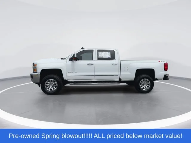 Used 2019 White Chevrolet LTZ image 5