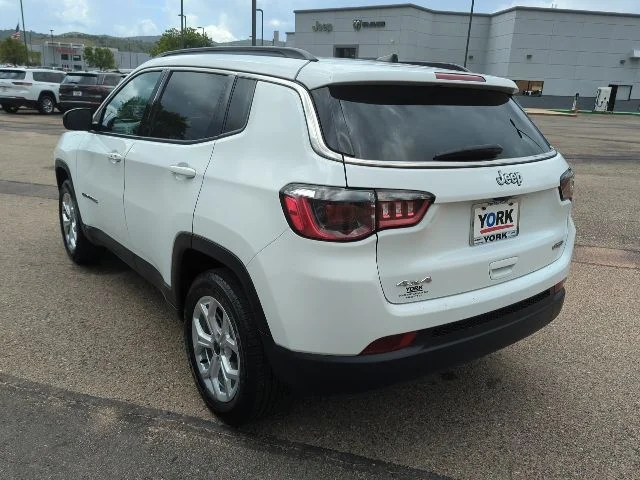 Certified Used 2025 White Jeep Latitude image 6
