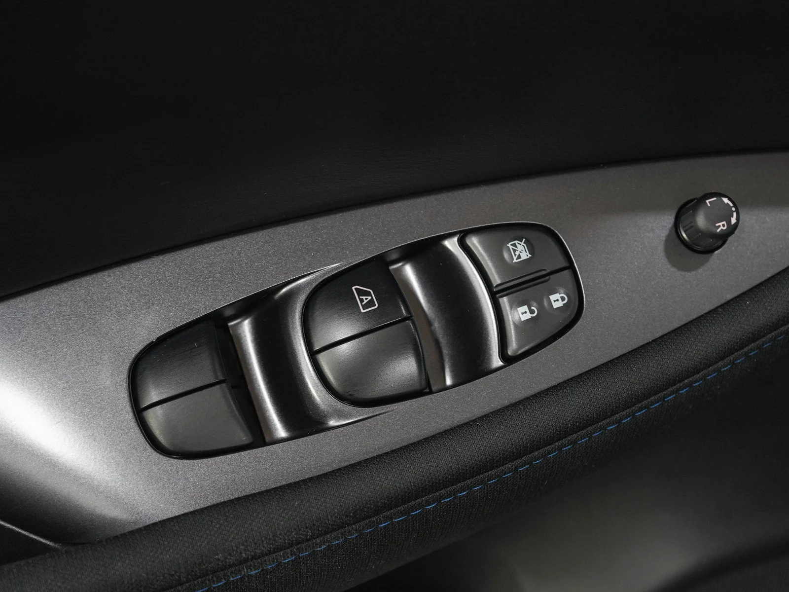 Used 2025 Super Black Nissan S image 20