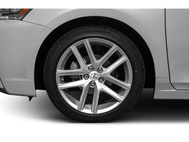 Used 2015  Lexus 200h image 12