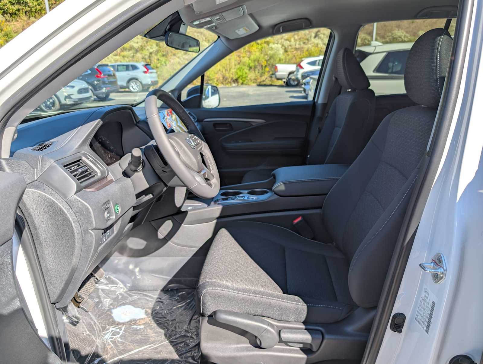 2026 Honda Ridgeline Sport - Photo 4