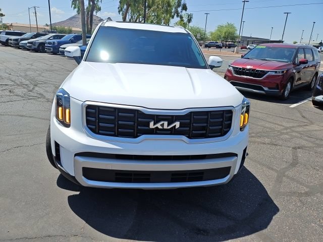 Certified Used 2024 Glacial White Pearl Kia S image 9