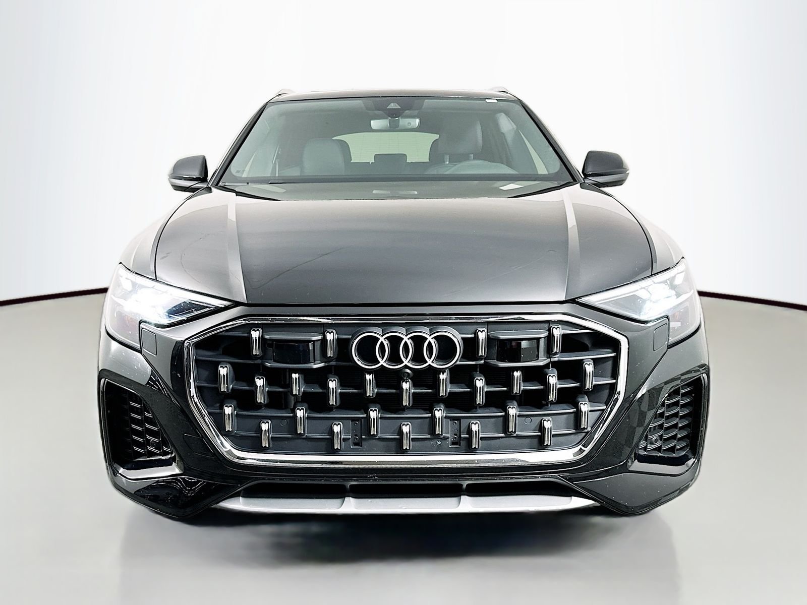 Used 2025 Mythos Black Metallic Audi 55 Premium Plus image 2