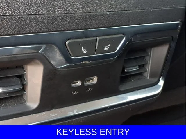 Used 2023 Onyx Black GMC Denali image 20