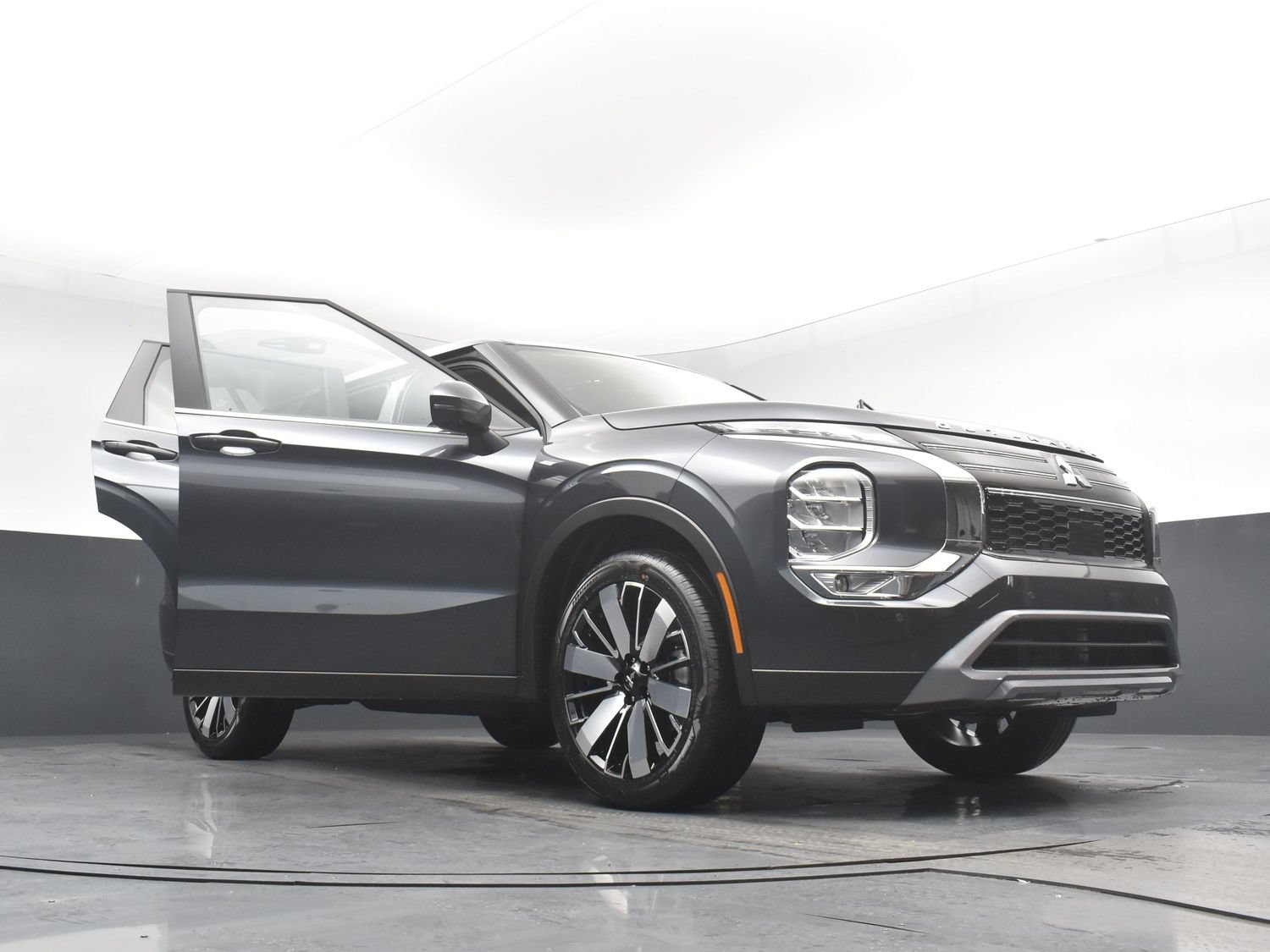 New 2026 Gray Mitsubishi SE 1.5T 2WD image 28