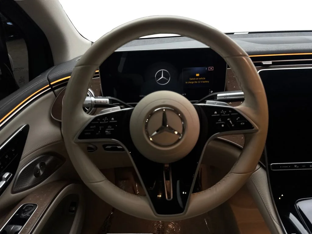 Used 2023 White Mercedes-Benz 450 image 53