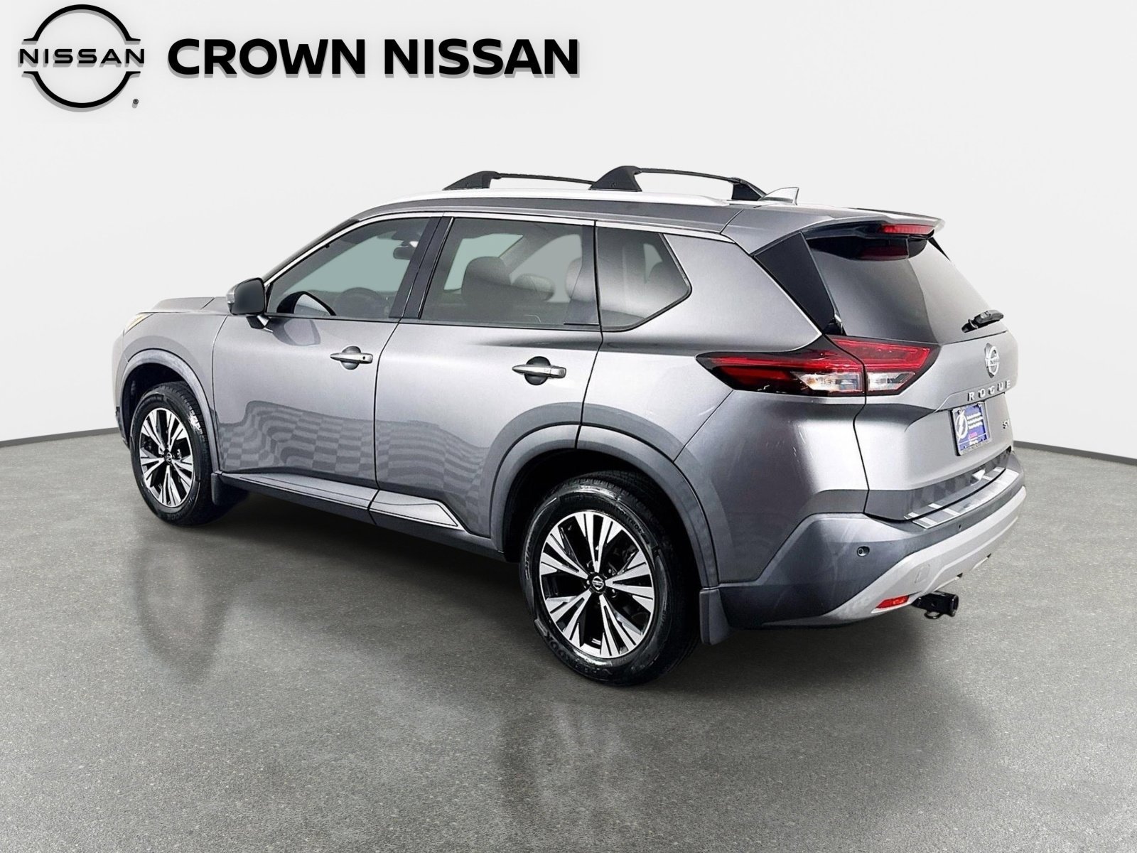 Used 2021 Gun Metallic Nissan SV image 7